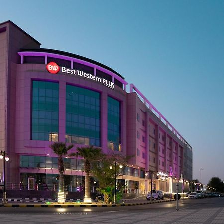 Best Western Plus Buraidah Hotel Exterior photo